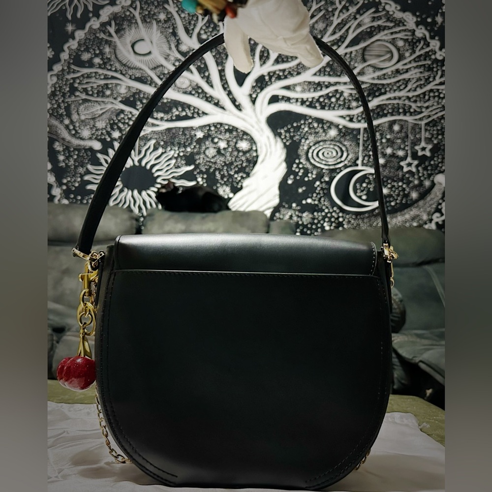 Vintage Furla soho Shoulder Bag Black Leather with Gold Accents new without tags - Picture 17 of 17